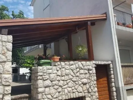 In With Sea View, Balcony, Air Conditioning, Wi-fi شقة *