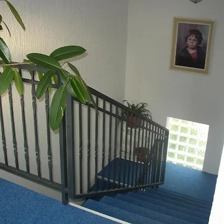 In With Sea View, Balcony, Air Conditioning, Wi-fi *