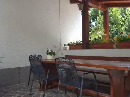 In With Sea View, Balcony, Air Conditioning, Wi-fi *